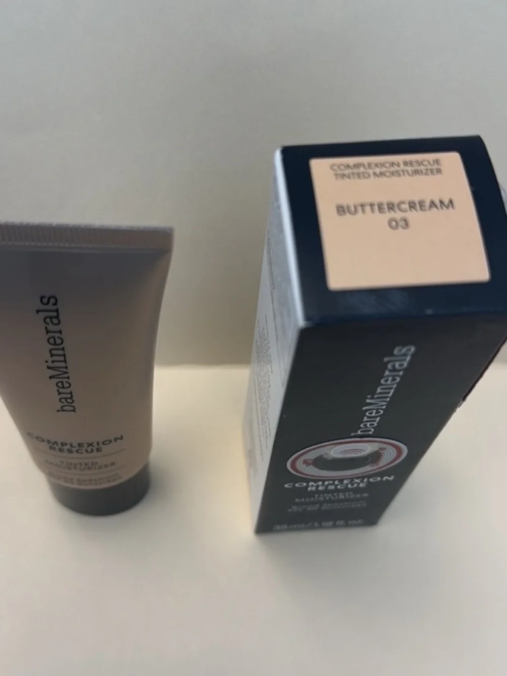 bareMinerals COMPLEXION RESCUE Tinted Moisturizer Mineral SPF30 1.18oz $39 NIB